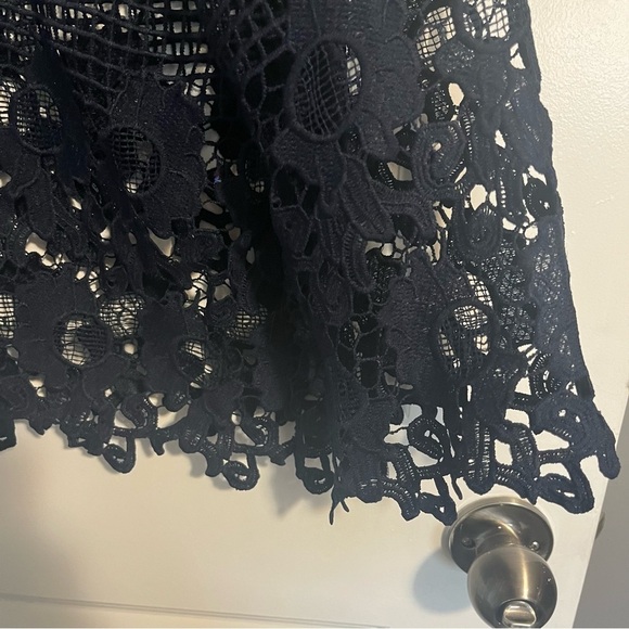 EST 1946 Navy blue Lace Mesh Top. Women’s size small - Picture 2 of 6